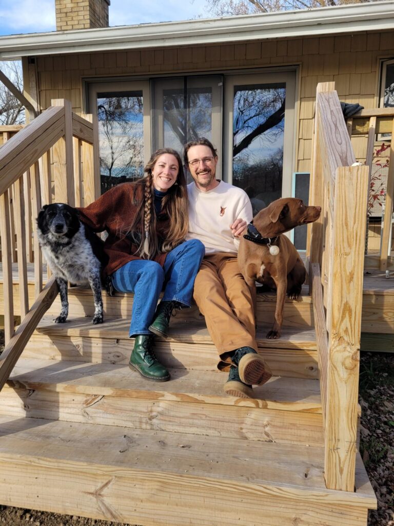 From the left to right it is Bodi, Michaela, Goerge and Penny